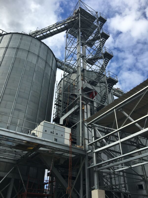 Bucket elevators 5-150TPH - Image 3