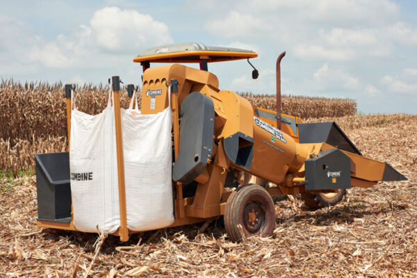 Rental - Maize harvester-1 row - Image 2